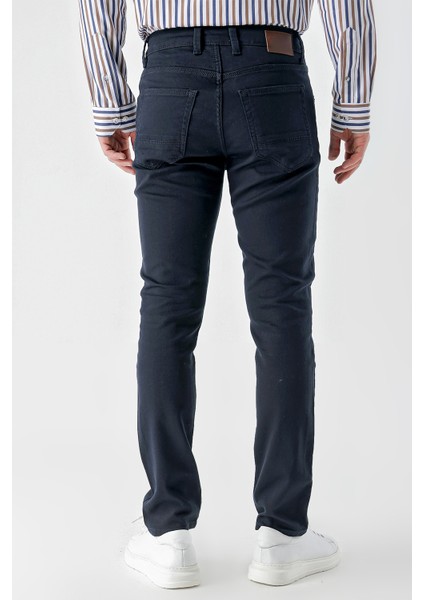 Erkek Lacivert Mevsimlik Pamuk 5 Cep Slim Fit Jean Pantolon