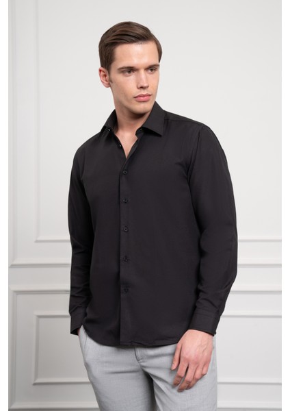 Erkek Siyah Slim Fit Dar Kesim Sert Spor Yaka Gömlek