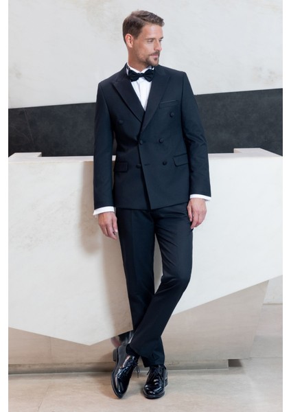 Erkek Siyah Kruvaze Sivri Çıkma Yaka Slim Fit Damatlık modelleri