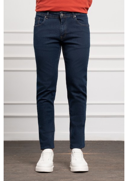 Erkek Lacivert Jean Slim Fit Dar Kesim Pantolon fırsatları