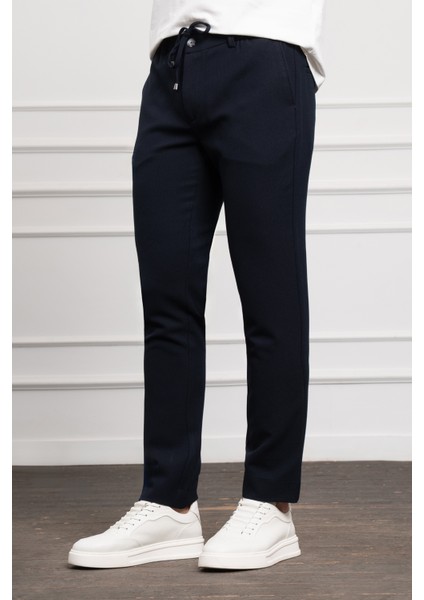 Erkek Lacivert Jogger Slim Fit Dar Kesim Çıtçıtlı Ipli Pantolon