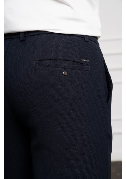 Erkek Lacivert Jogger Slim Fit Dar Kesim Çıtçıtlı Ipli Pantolon