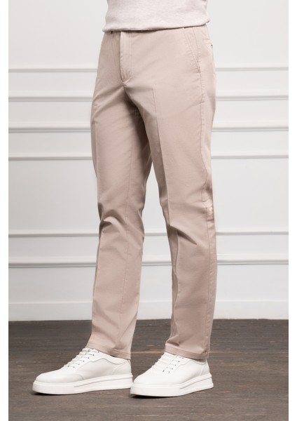 Erkek Bej Dynamic Fit Chino Pantolon fiyatları