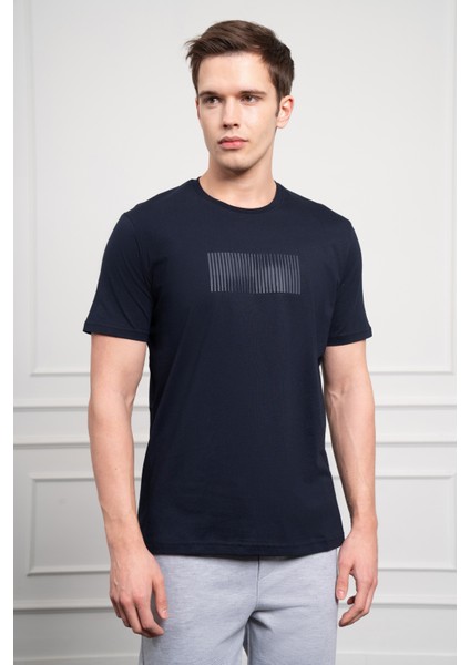 Erkek Lacivert Trend Bisiklet Yaka Pamuk Dinamik Fit T-Shirt modelleri