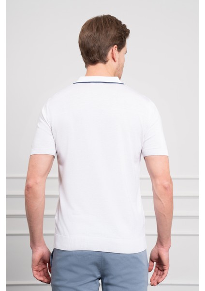 Erkek Beyaz Trend Polo Yaka Dinamik Fit Rahat Kesim T-Shirt indirimleri