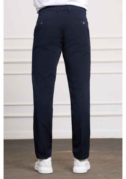 Erkek Siyah Slim Fit Jogger Pantolon