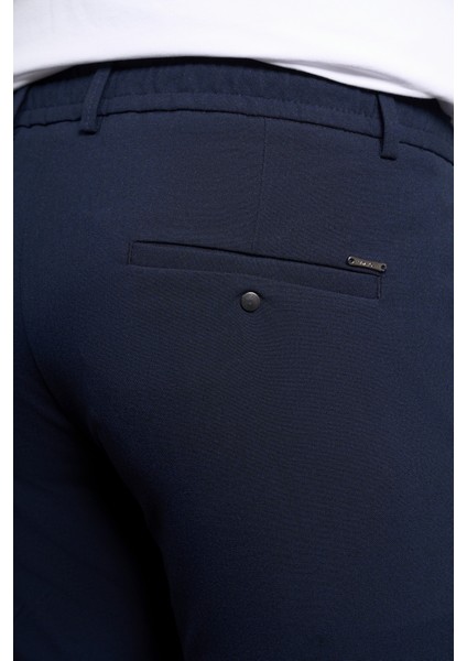 Erkek Lacivert Slim Fit Jogger Pantolon
