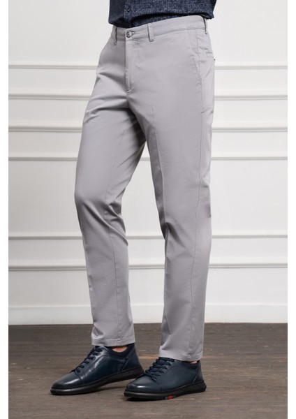 Erkek Gri Dynamic Fit Chino Pantolon