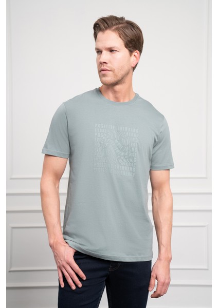 Erkek Su Yeşili Trend Dinamik Fit Bisiklet Yaka T-Shirt fırsatları
