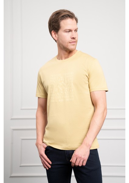 Erkek Yeşil Trend Dinamik Fit Bisiklet Yaka T-Shirt modelleri