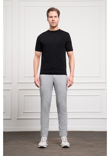 Erkek Siyah Trend Bisiklet Yaka Dynamic Fit Rahat Kesim Rayon T-Shirt