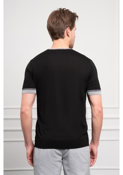 Erkek Siyah Trend Polo Yaka Dinamik Fit Rahat Kesim T-Shirt indirimleri