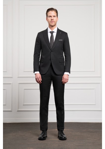 Erkek Siyah Basic Jakar Desen Slim Fit Sivri Yaka Takım Elbise