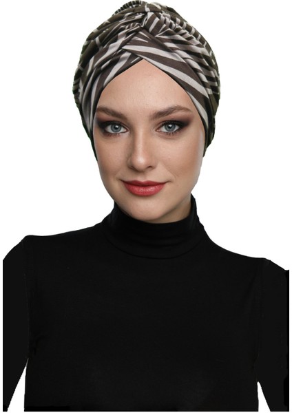 Zebra Luxe Desenli Çapraz ve Bant Detaylı Astarlı Hazır Türban Tesettür Havuz Bonesi fiyatları