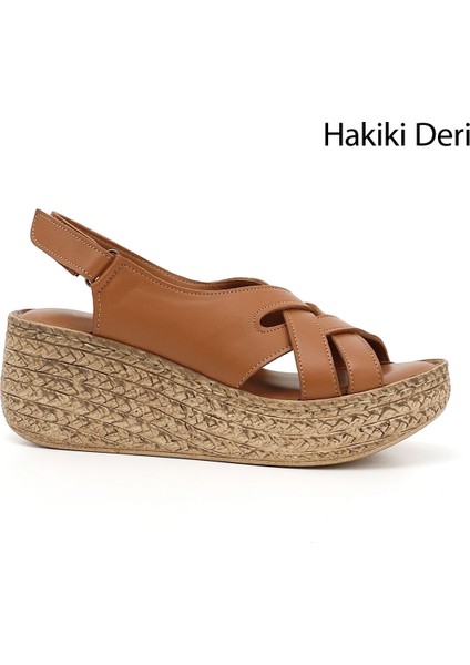 Kadın Taba Cırt Bantlı Dolgu Topuk Hakiki Deri Sandalet