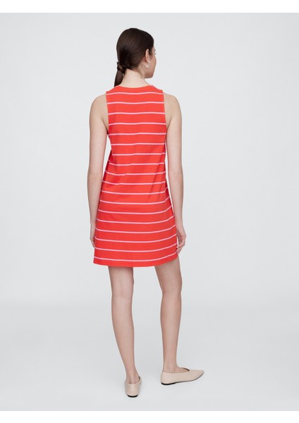 Kadın Kırmızı Kolsuz Yuvarlak Yaka Elbise fırsatları