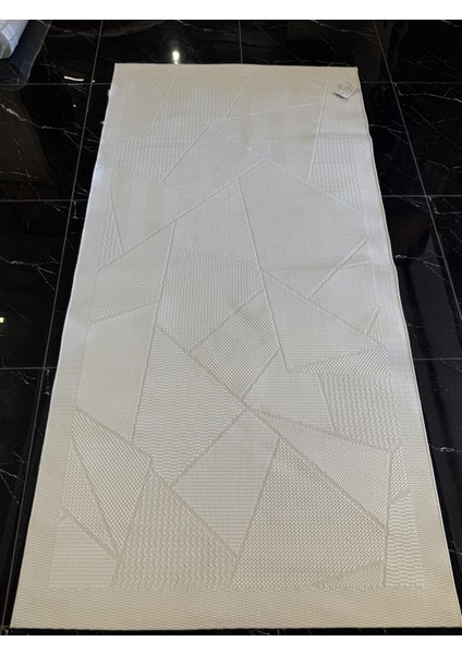 Eko Mono Mno Lux 01 White Hav Toz Vermez Kaymaz Tabanlı Şık Kilim