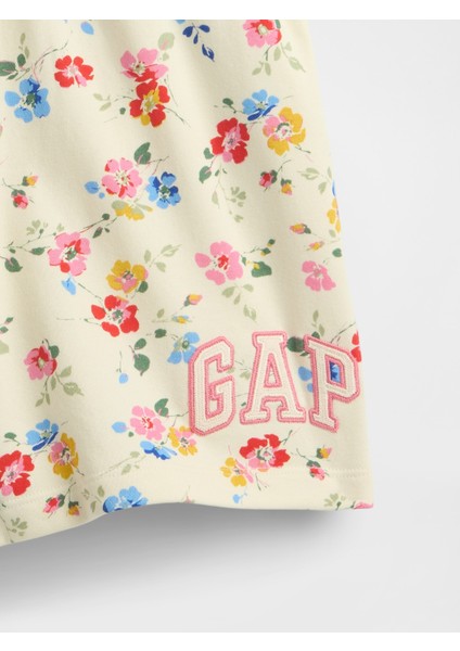 Kadın Çiçek Desenli Gap Logo Fransız Havlu Kumaş Şort modelleri