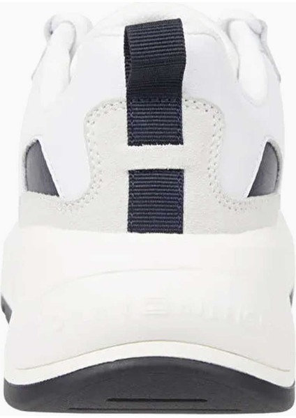 Premium Runner Sneaker