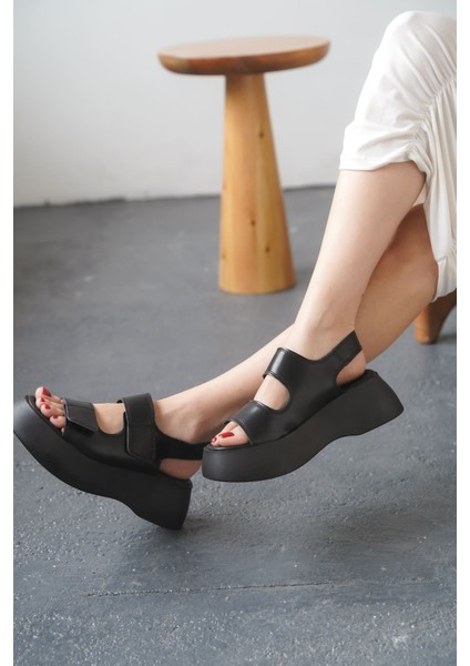 Kadın Danny Kalın Tabanlı Sandalet - Siyah-Deri fiyatları