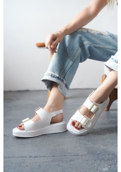Kadın Zero Tokalı Kalın Tabanlı Sandalet - Beyaz fiyatları