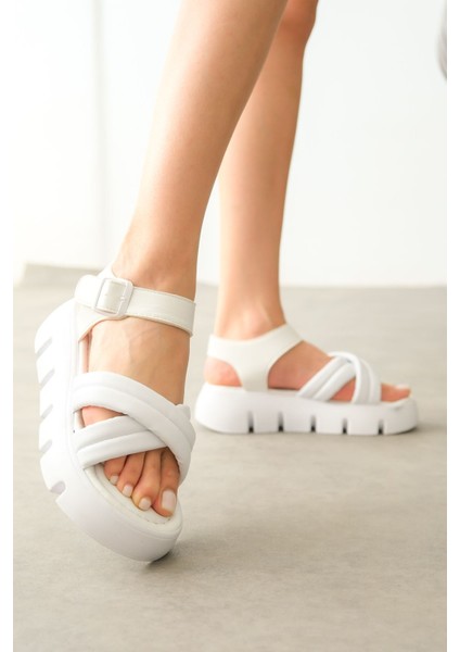 Kadın Zeus Kalın Tabanlı Yumuşak Sandalet - Beyaz indirimleri
