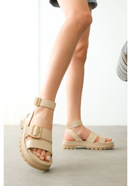 Kadın Robin Tokalı Kalın Tabanlı Sandalet - Ten Deri fırsatları