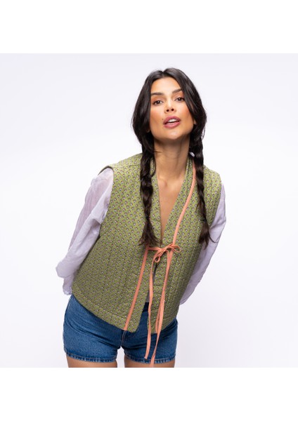 Olive Dust Kapitone Yelek