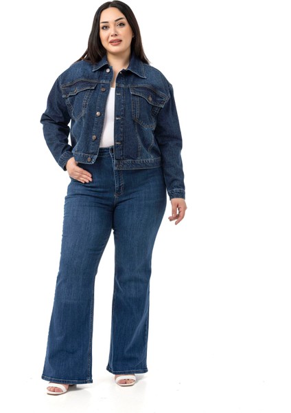 Büyük Beden Göğüsten Çift Cepli Kısa Lacivert Denim Ceket