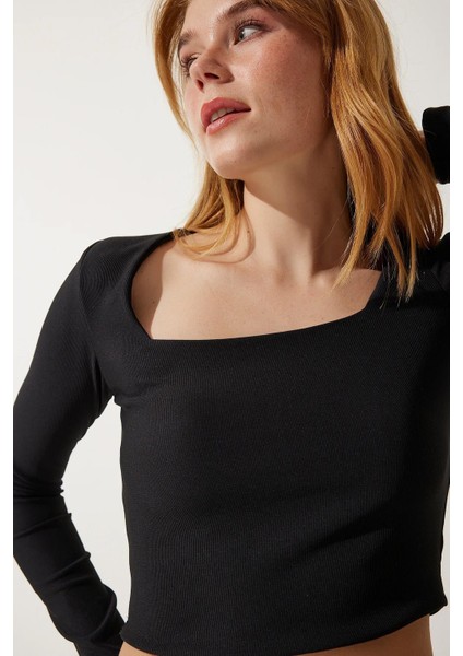 Kadın Siyah Kare Yaka Ottoman Kumaş Crop Bluz modelleri