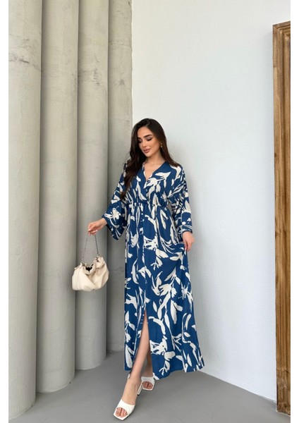 Kadın Mavi Beyaz Kuş Desenli Beli Lastikli Uzun Yırtmaçlı Kruvaze Elbise modelleri