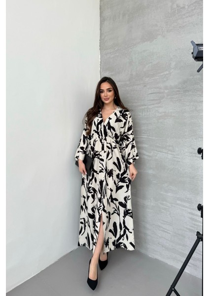 Kadın Siyah Beyaz Kuş Desenli Beli Lastikli Uzun Yırtmaçlı Kruvaze Elbise indirimleri