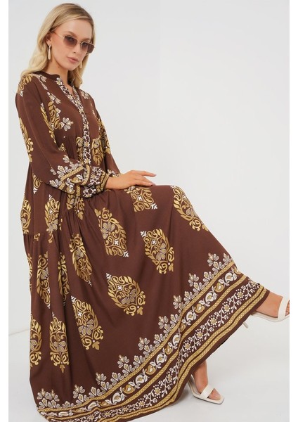 2423 Otantik Desenli Tesettür Elbise - Beyaz - Kahve modelleri