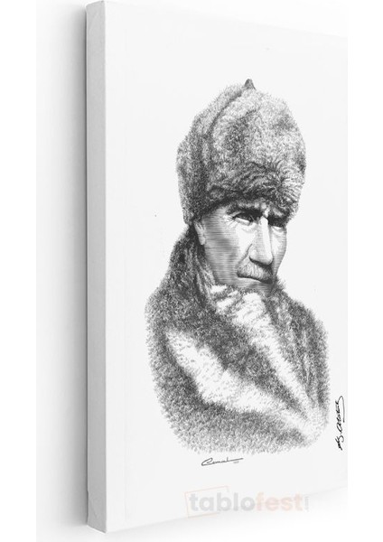 Kürklü Atatürk - İmzalı Karakalem Portre Kanvas Tablo
