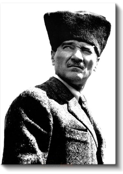 Kalpaklı Atatürk - Beyaz Fonda Portre Kanvas Tablo fiyatları