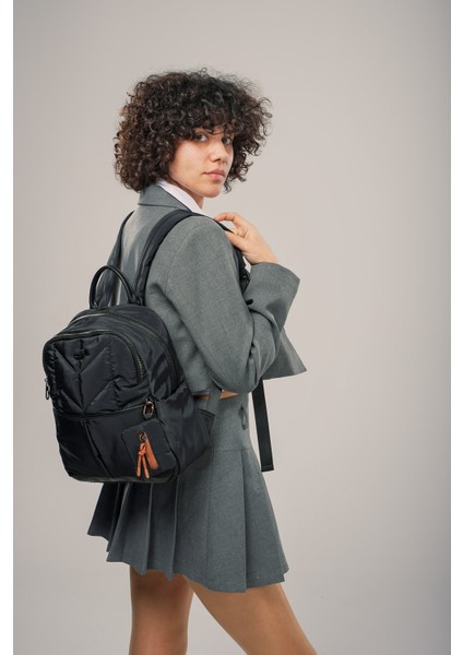 Kadın 17749 Sırt Çantası fiyatları