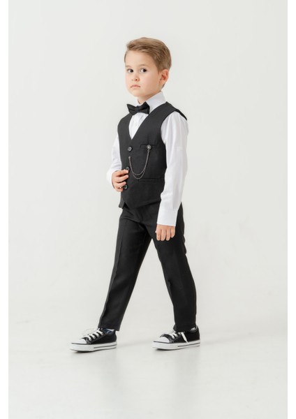 Erkek Çocuk Yelekli Slim Fit Takım Elbise – 4 Parça (Yelek, Pantolon, Gömlek, Papyon) TE.7026