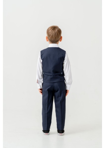 Erkek Çocuk Yelekli Slim Fit Takım Elbise – 4 Parça (Yelek, Pantolon, Gömlek, Papyon) TE.7026