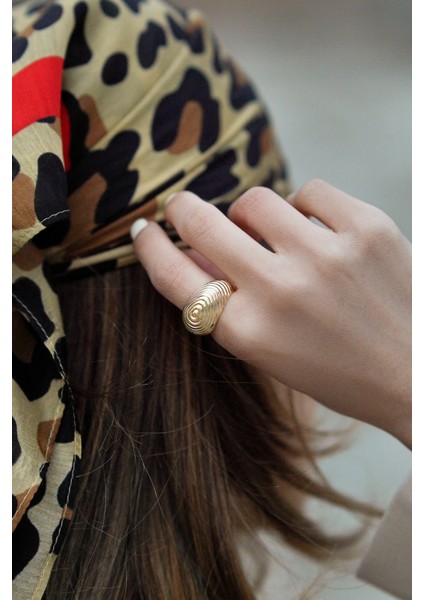 Gold Vintage Yüzük