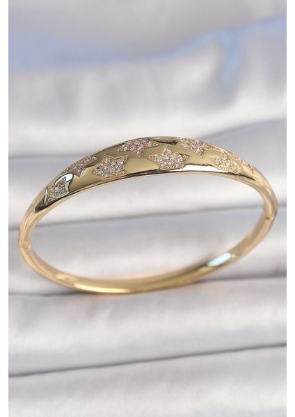 Pirinç Gold Renk Zirkon Taşlı Yıldız Işlemeli Kadın Kelepçe - TJ-BB6918
