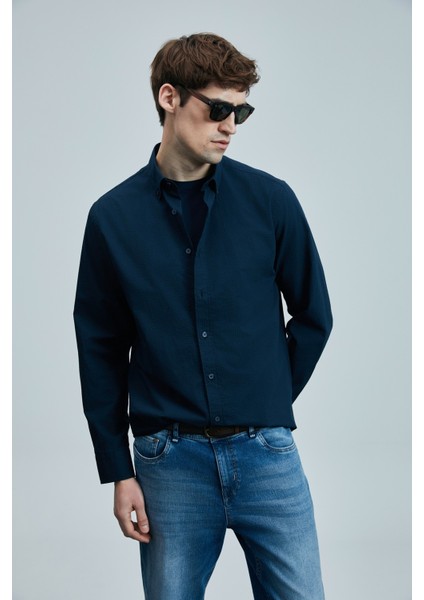 Lufian Ellery Erkek Basic Gömlek Regular Fit Lacivert modelleri