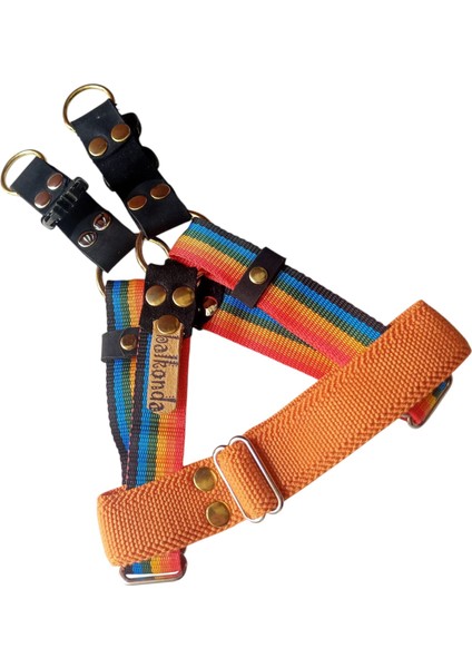 Köpek göğüs tasması küçük ve orta ırk yumuşak renkli kolon hakiki deri kapamalı genişlik:2,5cm göğüs ölçüsü:40-65cm ayarlamalı dog harness GT3-7 fırsatları