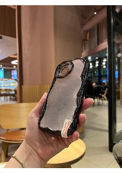 iPhone 11 Pro Siyah Kıvrımlı Ayna Efektli Telefon Kılıfı
