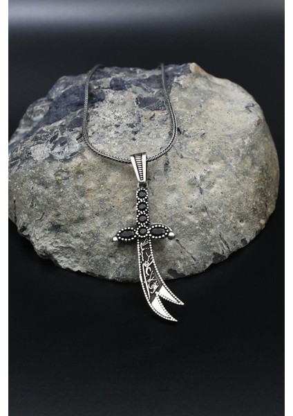 Siyah Mikro Taş Süslemeli Hz. Ali Zülfikar Kılıcı 925 Ayar Gümüş Kolye Zincir 901800 modelleri