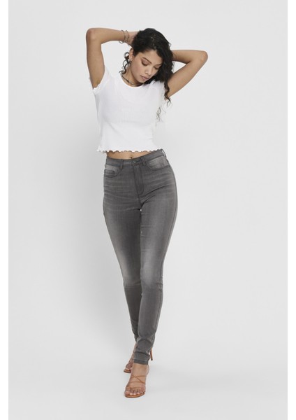 Kadın Kısa Kollu Fırfırlı Crop T-Shirt - 15201206 Onlemma modelleri