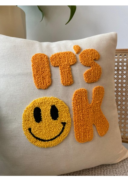 It's Ok Işlemeli Pamuklu Kırlent Yastık Kılıfı - 43*43CM - El Yapımı Yastık Kılıfı - Punch Işlemeli