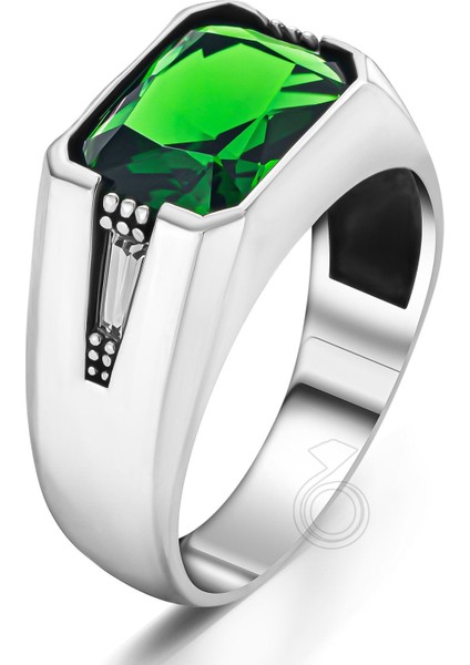925 Ayar Gümüş Yeşil Baget Taşlı Erkek Yüzük