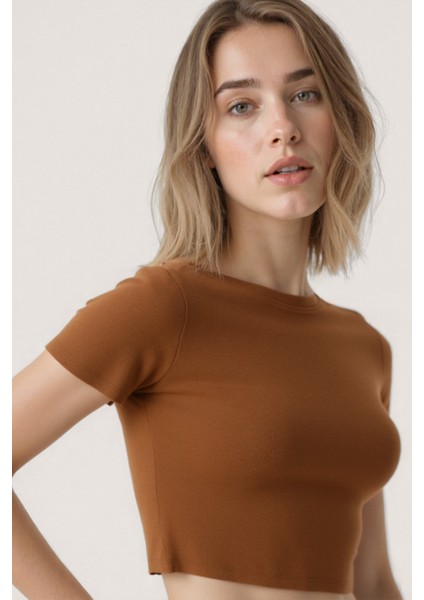Bisiklet Yaka Kısa Kol T-Shirt indirimleri