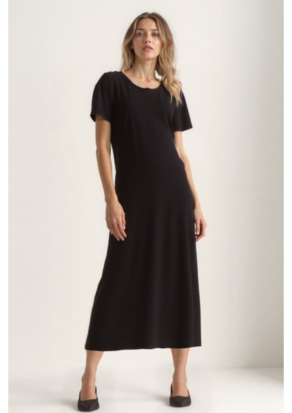 Bisiklet Yaka Kısa Kol Elbise