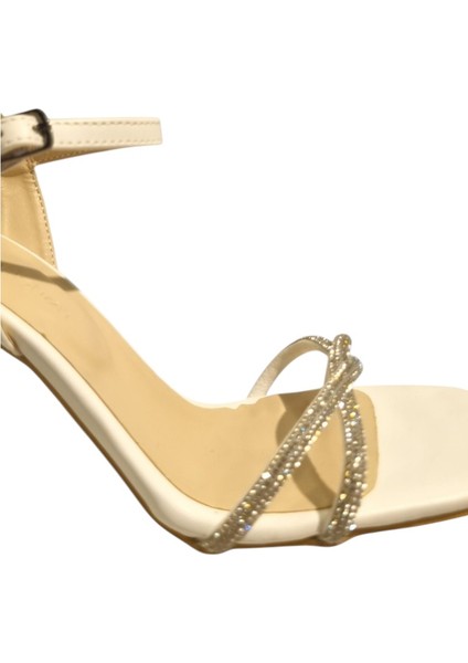 Kadın Taşlı Çapraz Bantlı Abiye Ayakk modelleri